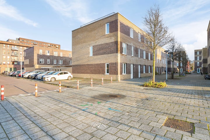Sontvaarderstraat 20 in Amsterdam foto