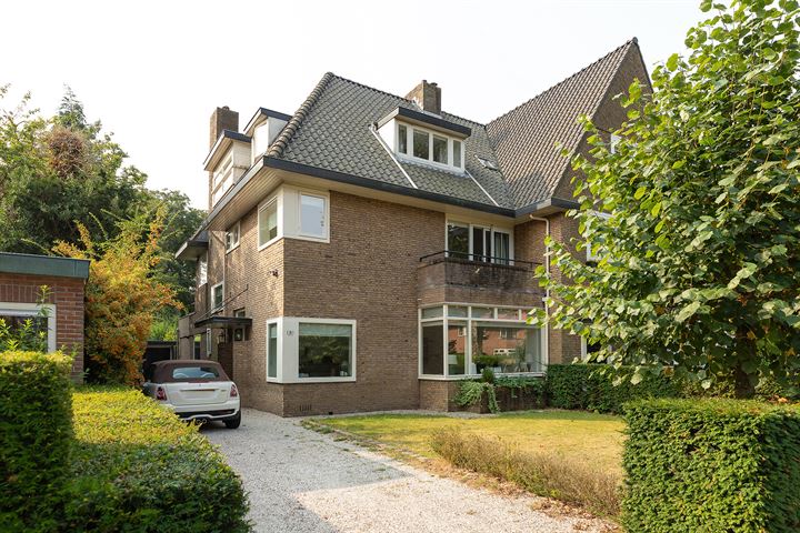 Sophialaan 30 in Hilversum foto