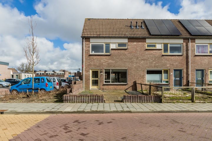 Spaarne 1 in Heerhugowaard foto