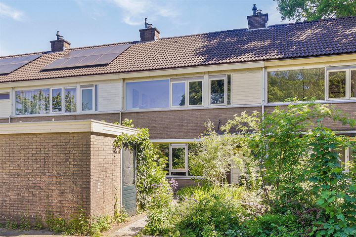 Spaarne 8 in Emmeloord foto