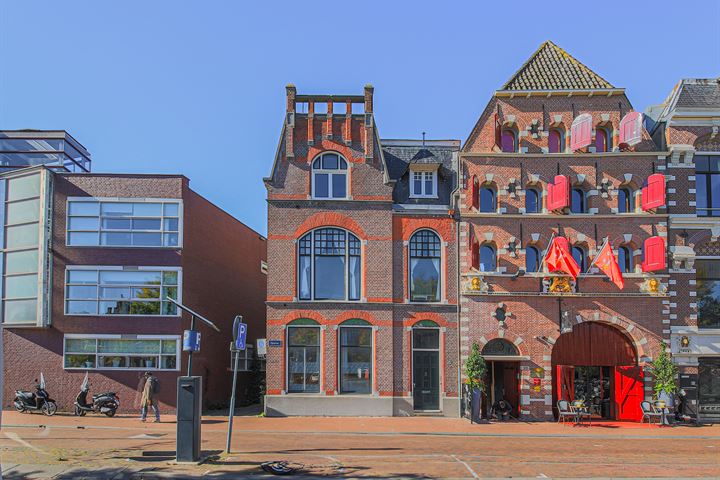 Spaarne 98 in Haarlem foto