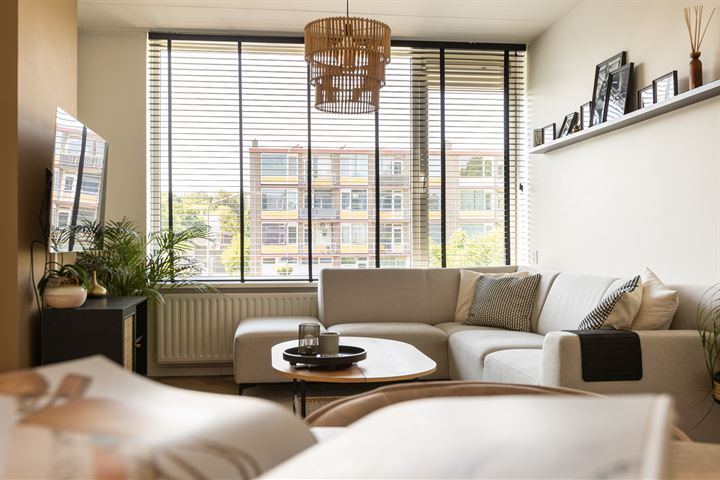 Spaarnestraat 42 in Dordrecht foto