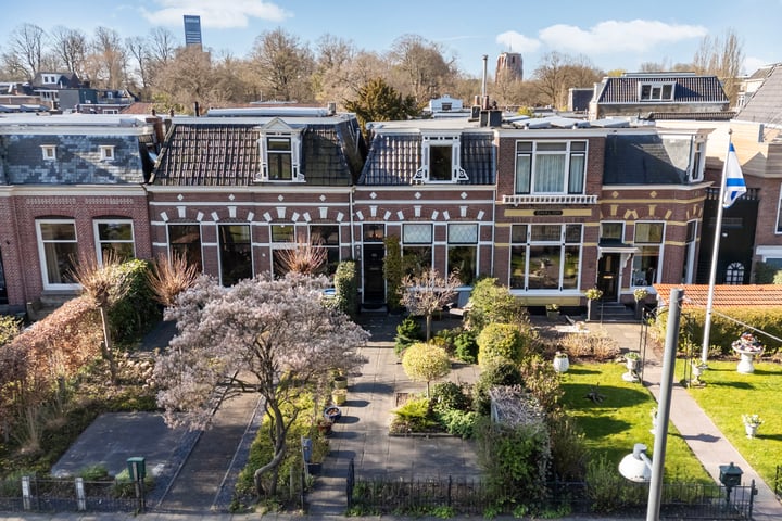 Spanjaardslaan 23 in Leeuwarden foto