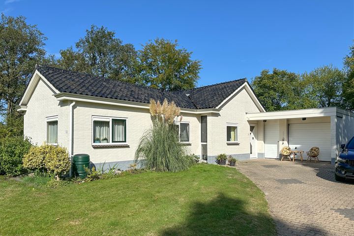 Sparrenlaan 1 in Norg foto