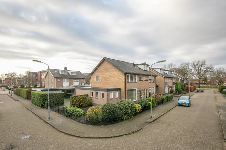 Spechtlaan 1 in Hoevelaken foto