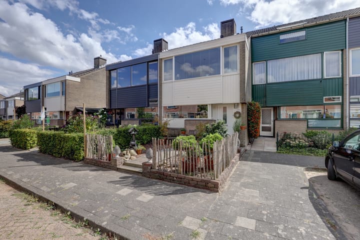 Sperwerlaan 36 in Leerdam foto