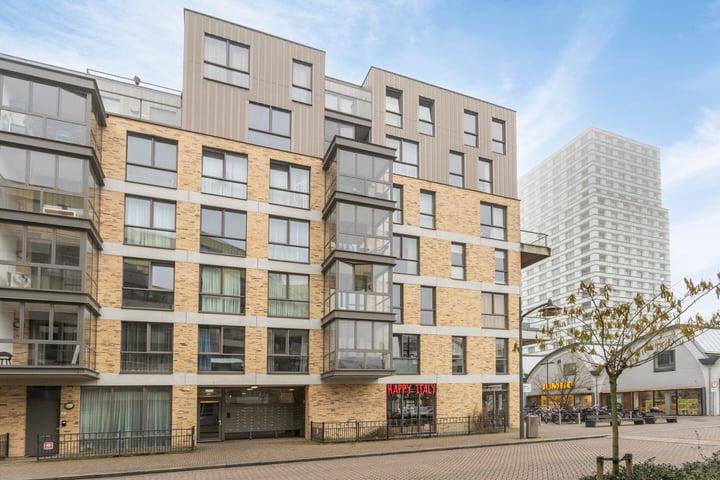 Spiegeltuin 110 in 's-Hertogenbosch foto