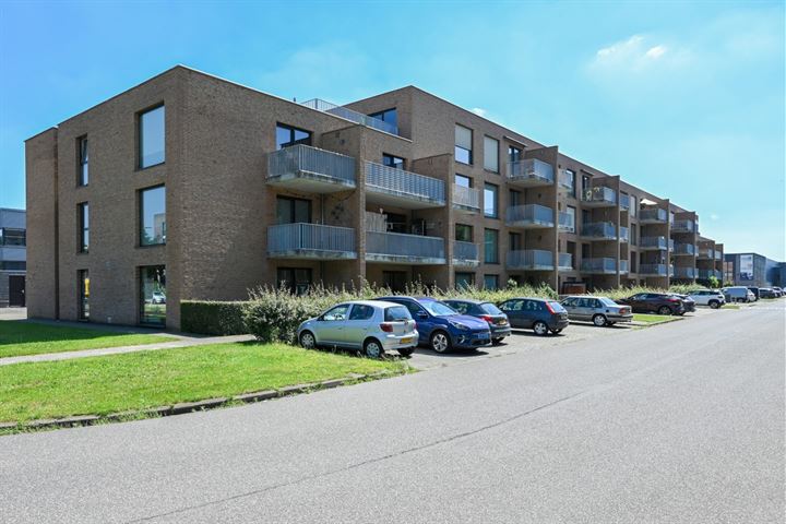 Spinderweg 51 in Ede foto