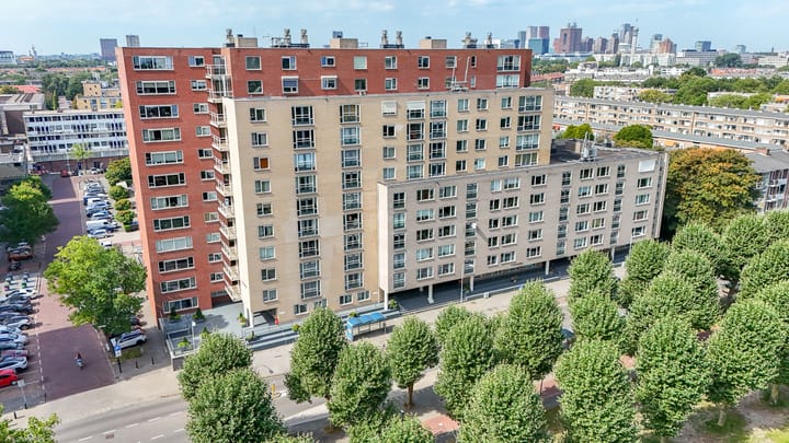 Spinozalaan 38B in Voorburg foto