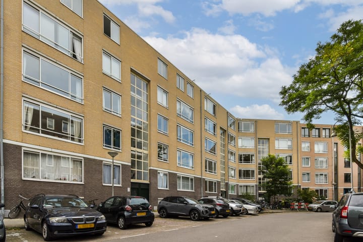 Spitsbergenstraat 98 in Amsterdam