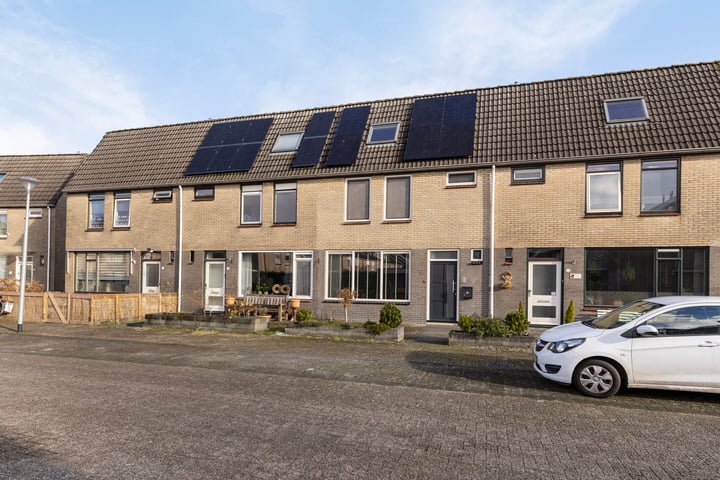 Spoetnik 63 in Hoogezand foto
