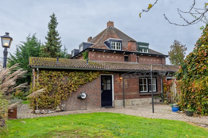 Spoordamstraat 11 in Heerlen foto