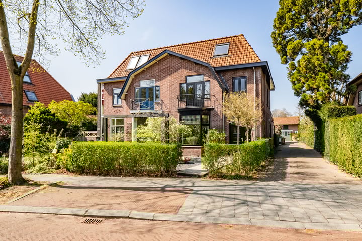 Spoorlaan 19 in Bilthoven foto