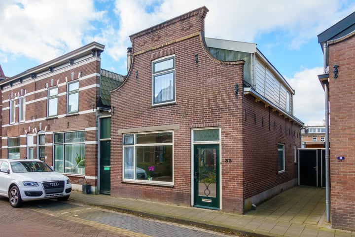 Spoorstraat 33 in Bodegraven foto