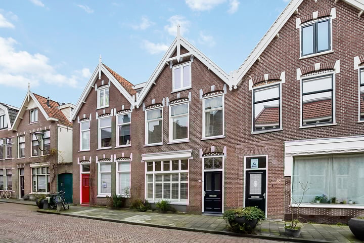 Spoorstraat 70 in Alkmaar foto