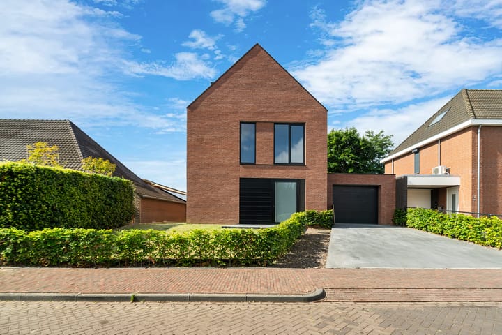 Foto van woning Spoorstraat 73, Geleen