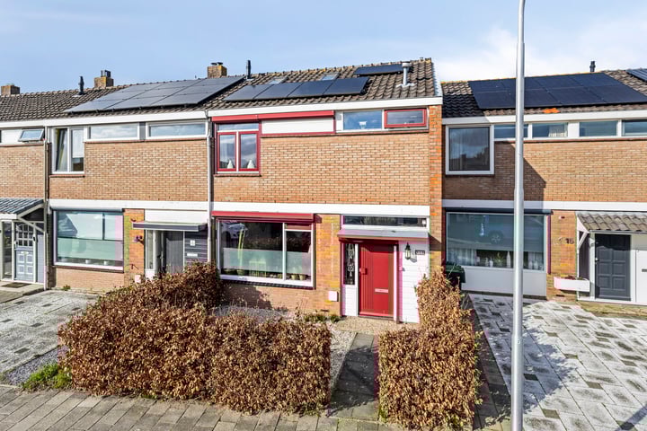 Sportlaan 13 in Klaaswaal foto