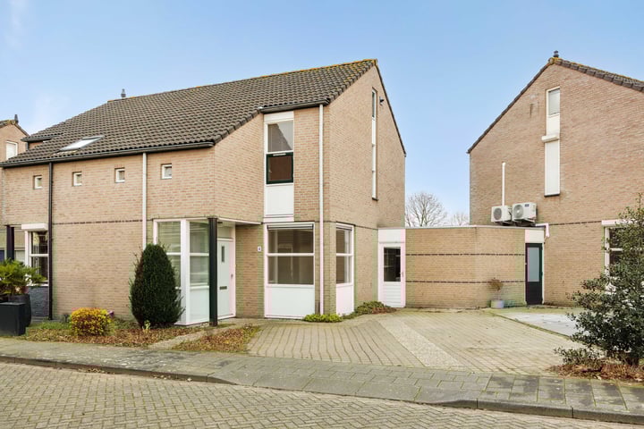 Spuistraat 4 in Helmond foto