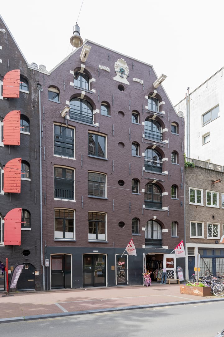 Spuistraat 76C in Amsterdam foto