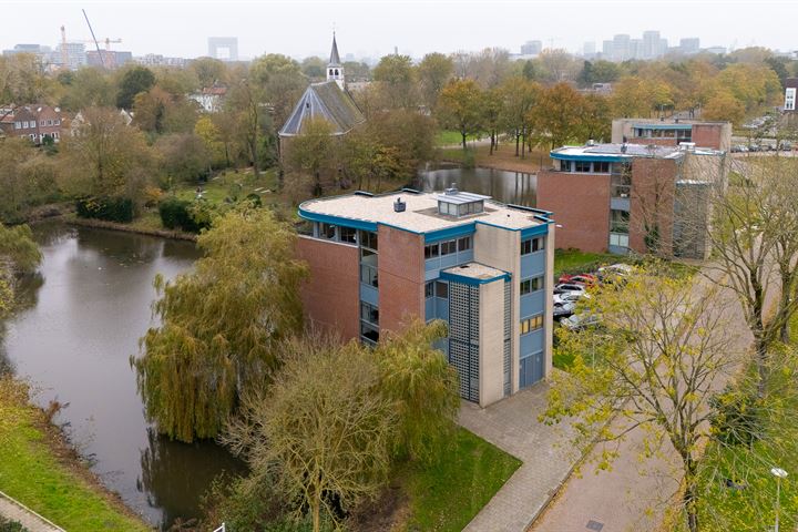 Spyridon Louisweg 135 in Amsterdam foto