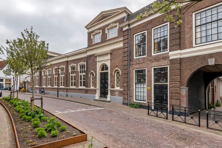 St. Agnietenstraat 28b in Tiel foto
