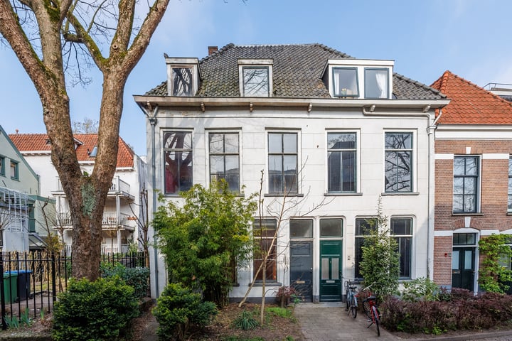 St. Anthoniusplaats 2 in Nijmegen foto