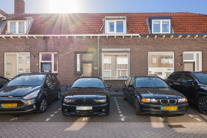 St. Crispijnstraat 54 in Waalwijk foto