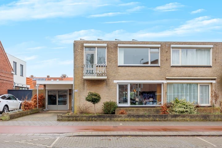 St. Jacobslaan 329 in Nijmegen foto