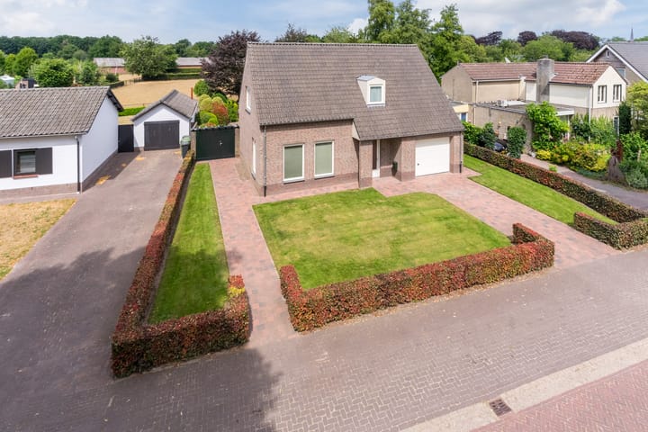 St. Jorisstraat 14 in Oost West en Middelbeers