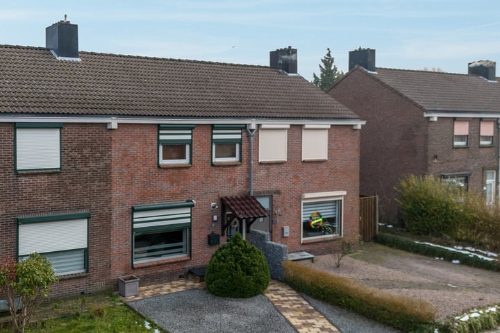 St.Leonardusstraat 36 in Kerkrade foto