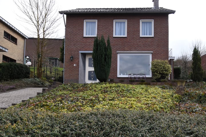St. Nicolaasstraat 8c in Simpelveld foto