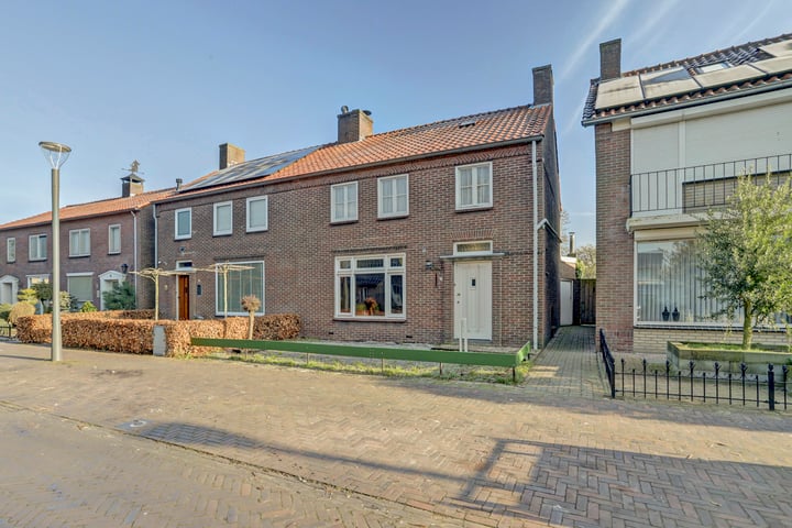 St Odulphusstraat 6 in Best foto