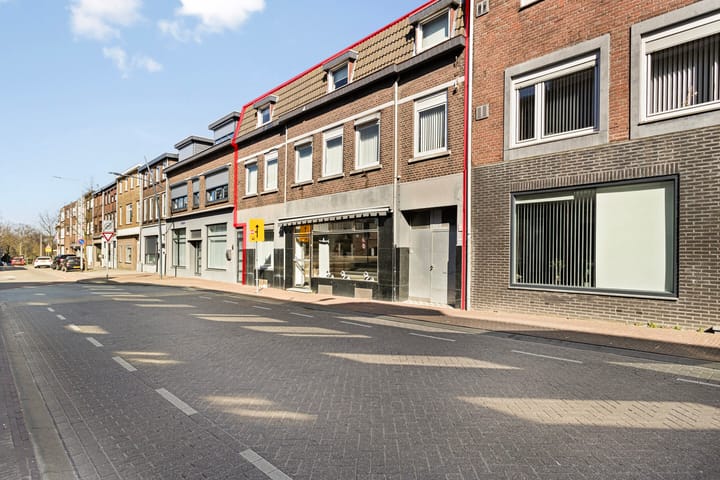 St.Pieterstraat 72 in Kerkrade foto