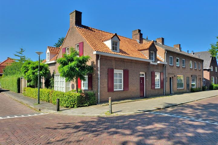 St. Servatiusstraat 53 in Schijndel foto