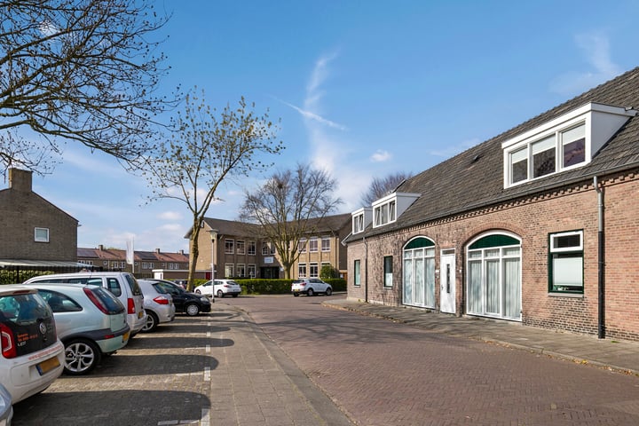 St. Willibrordstraat 6C in Helmond foto