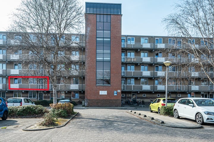 Staalstraat 100 in Emmeloord