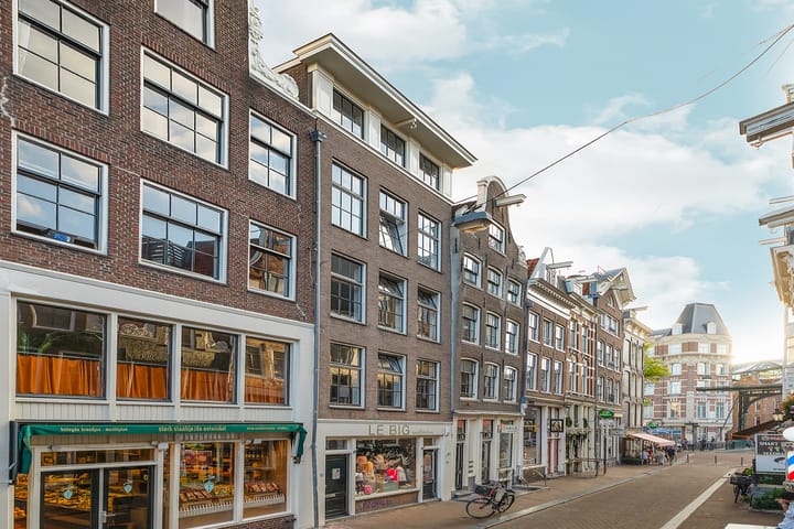 Staalstraat 10F in Amsterdam foto