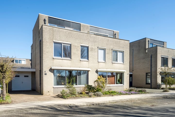 Staatssecretarislaan 49 in Zwolle foto