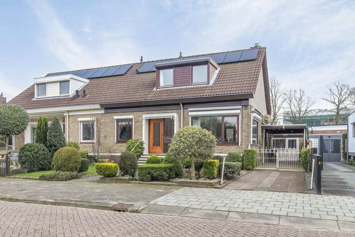 Stadhouderslaan 341 in Ridderkerk foto