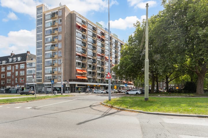 Stadhoudersplein 107 in Rotterdam foto