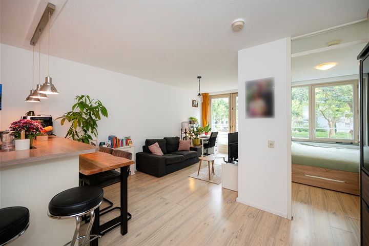 Stadhoudersplein 15 in Alphen aan den Rijn foto