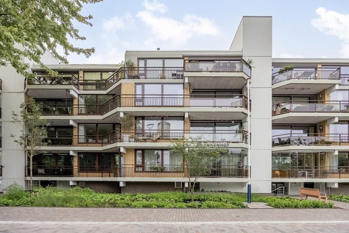 Stadhuisplein 84 in Tilburg foto