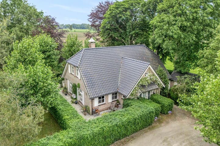 Foto van woning Stappenbeltweg 2, Lemelerveld