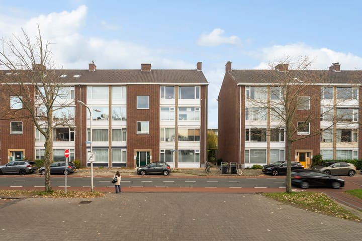 Starrenburglaan 72 in Wassenaar