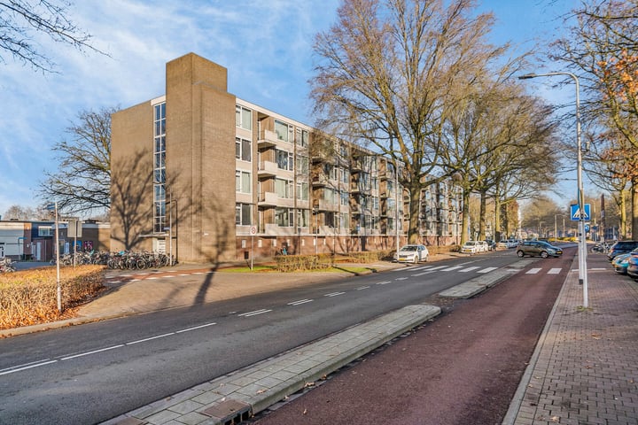 Statenlaan 85 in Tilburg foto