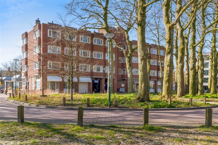 Stationsplein 10B in Veenendaal foto