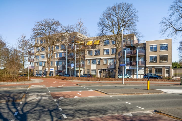 Stationsplein 31 in Hoogeveen foto