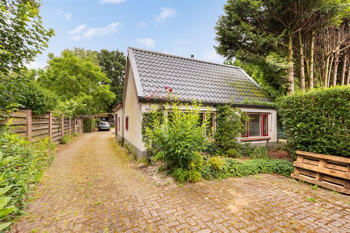 Stationsstraat 24A in Putten foto
