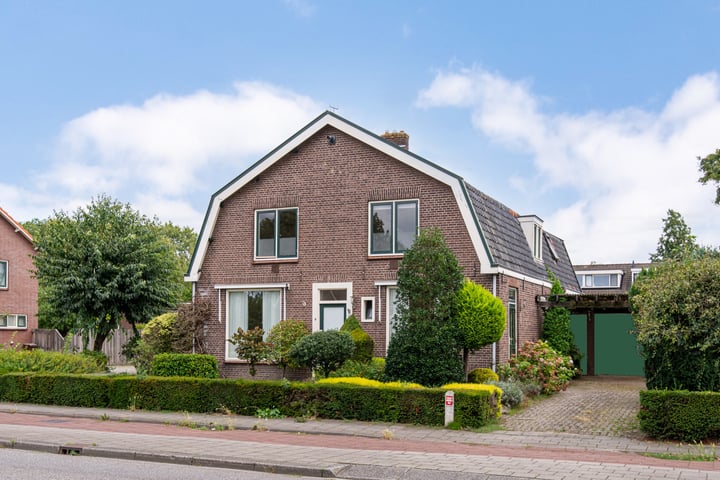 Stationsstraat 34 in Veenendaal foto