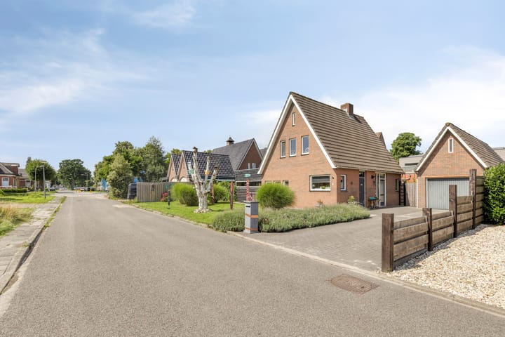 Stationsstraat 7 in Nieuw-Buinen